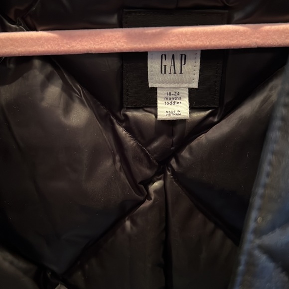 Gap Jacket - Picture 2 of 6